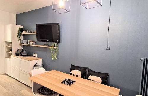 Saint-Etienne-en-Devoluy Apartment | Lumineux Studio Rénové Avec une Magnifique vue Montagne