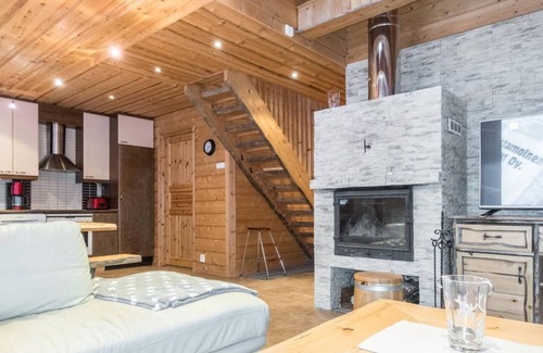 Sirkka Apartment | Lumiro Lodge by Aavalevi Holidays