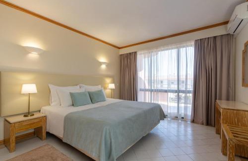 Areias de Sao Joao Apartment | Luna Clube Oceano