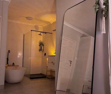 Maun Apartment | Luna Holiday Home