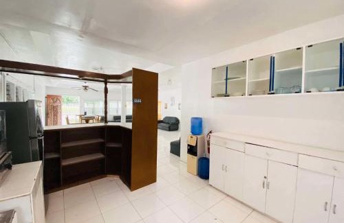 Oslob House | Luna Oslob Travellers Inn - Rest House
