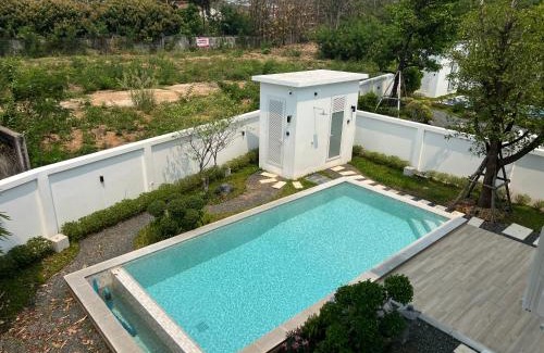 Chiang Mai Villa | Luna Pool Villa Chiangmai