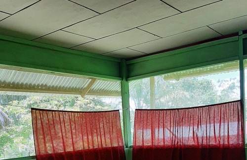 Iquitos Cabin | lupuna jungle tours and expeditions