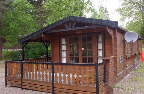 Aviemore Ski Chalet | Lurchers Cabin Aviemore