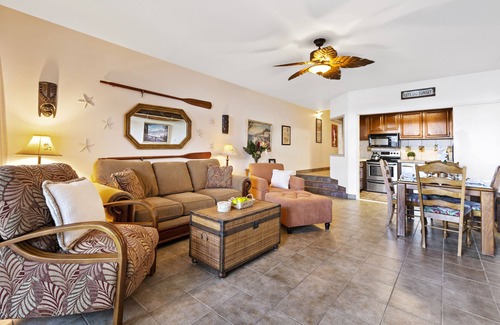 Honokowai Condo | Lush tropical setting steps away from sea breezes