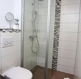 Akams Hotel | lustiger Hirsch