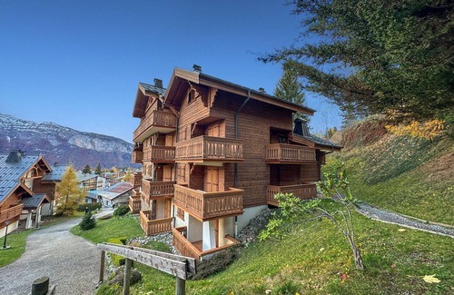 Les Carroz-d'Araches Ski Chalet | LUTA11 Duplex mezzanine 2/4 Pers. pied de p