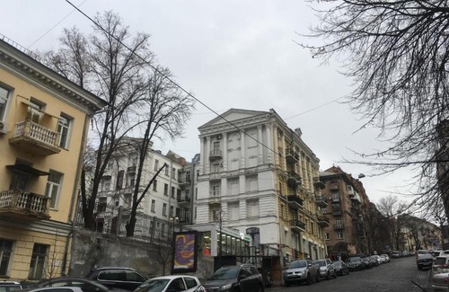 Lypky Apartment | Luteranska Romantic Apartment