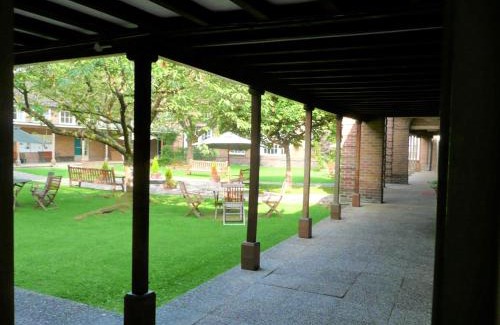Rusholme Hotel | Luther King House