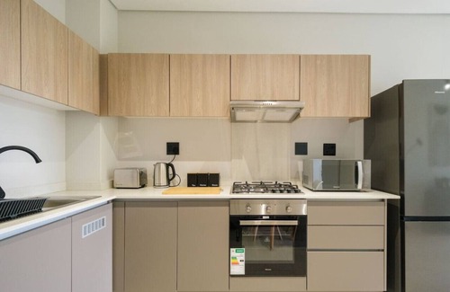 Greater Johannesburg Metropolitan Area Apartment | Lux Apartment with Views 91A