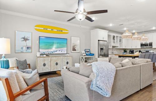 Miramar Beach House | Lux Beatles themed beach home, 5 min WALK to Beach + Golf Cart, Dog Friendly!