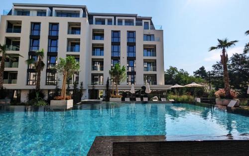 Saints Constantine and Helena Apartment | Luxury Apartments in complex Azur - next to the BEACH !