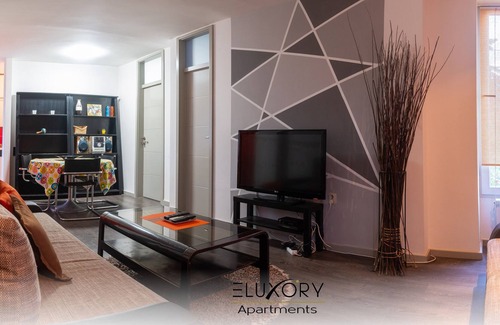 Skopje Region Apartment | ★LUX&Comfy Flat with splash of glam(ELUXORY Apts)★