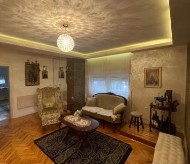 Vozdovac Apartment | LUX NA VOŽDOVCU 164m2