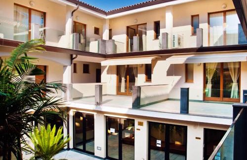 Catania City Centre Apartment | LUX Studio and Apartment