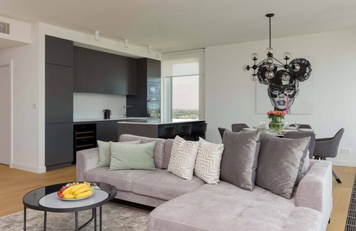 Mirow Apartment | LUX Unique Tower Summ