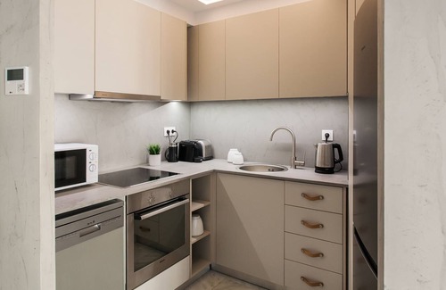 Filopappou Apartment | Lux & Vibrant 2 BR Apartment in Philopappou A