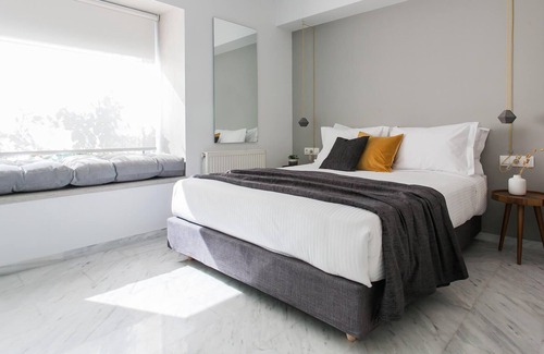 Filopappou Apartment | Lux & Vibrant 2 BR Apartment in Philopappou A