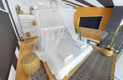 Katochori Villa | Lux villa ★ Heated pool + Hydromassage jet ★ Chania city