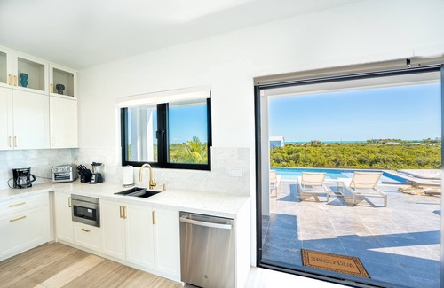 Long Bay Hills Villa | LUX Villa: Ocean View, Private Pool, Chef Avail, Golf & Beach 5 mins. Long Bay
