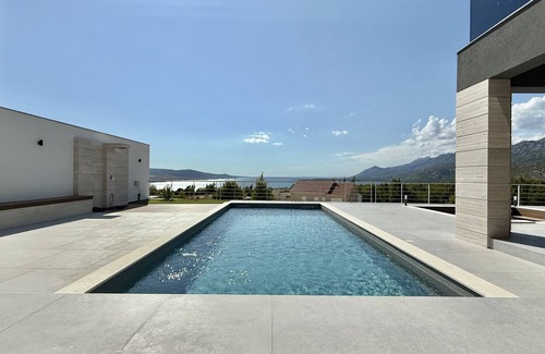 Rovanjska Villa | Lux Villa Serene with heated pool