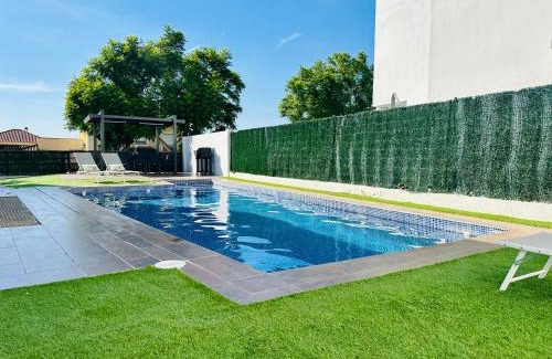 Montequinto Villa | Lux Villa with Year-Round Heated Pool & Game Room