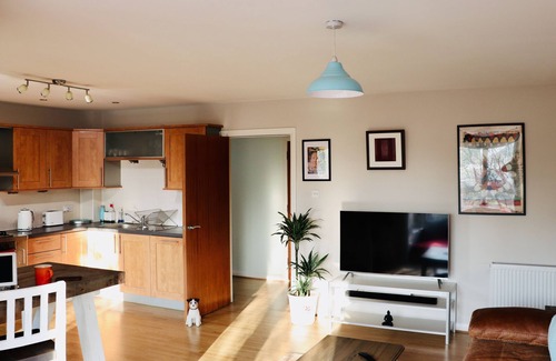 Newhaven Apartment | LuxApartment - Port Of Leith -Secure Parking