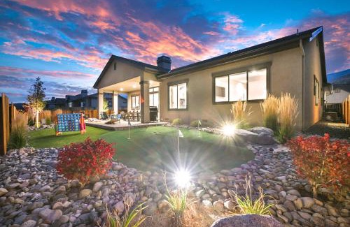 Carson City House | Luxe 1 Level Home