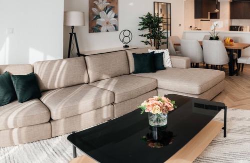 Bur Dubai Apartment | LUXE 2BR AT 1 RESIDENCES WASL NEAR METRO STATION