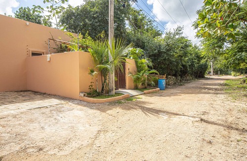 La Veleta Villa | Luxe 6-Bedroom Villa with Private Pool in the Heart of Tulum's La Veleta!