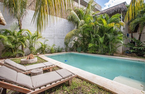 La Veleta Villa | Luxe 6-Bedroom Villa with Private Pool in the Heart of Tulum's La Veleta!