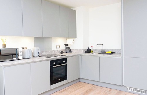 Manchester City Centre Apartment | Luxe Apartment in M1 | Pool, Gym & Spa
