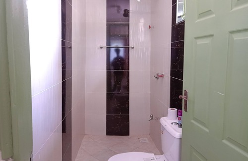 Kisumu House | Luxe flawlessly furnished one bedroom bungalow unit I MILLIMANI DRIVE LIVING