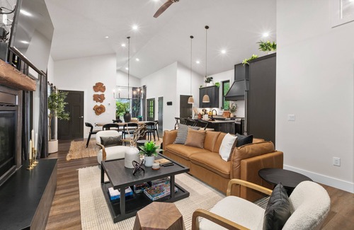 Asheville Apartment | Luxe Forest Home 2 mi. to Downtown HotTub FirePit