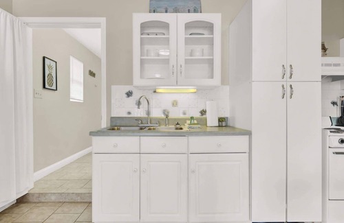 Lynn Haven House | Luxe Guest Suite Near The Emerald Coast of PCB