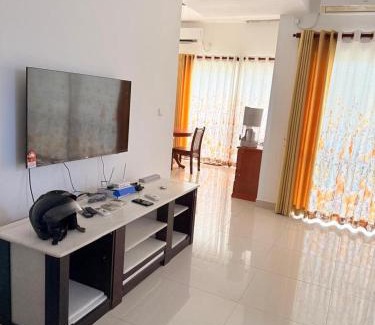 Makumbura Apartment | Luxe Highway Residencies Penthouse