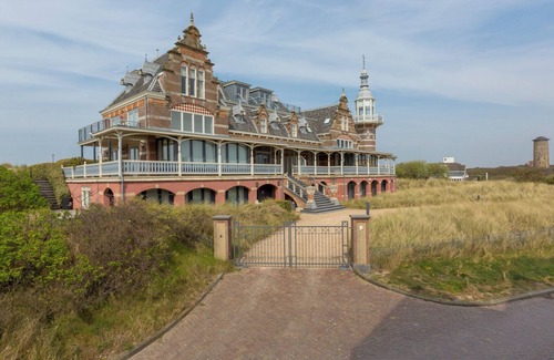 Domburg Ski Chalet | Luxe holidayhome - Brouwersbuurt 23a | Domburg