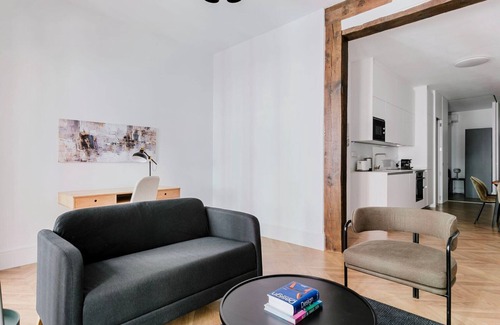 Barrio de La Latina Apartment | Luxe Palacio 2BR w/Balcony & A/C, nr Bars & Dining, by Blueground