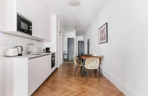 Barrio de La Latina Apartment | Luxe Palacio 2BR w/Balcony & A/C, nr Bars & Dining, by Blueground