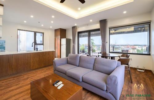 Nhat Tan Apartment | Luxe Paradise Residence Trinh Cong Son