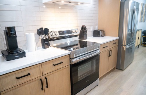 Dallas House | Luxe stay near downtown Dallas with fast Wi-Fi