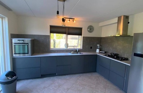 Zeewolde Villa | Luxe villa in nature with sauna and jacuzzi 9pers