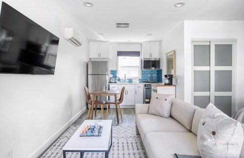 Westchester House | Luxe Westchester 4BR w/Backyard & W/D, near Shops & Bars, by Blueground