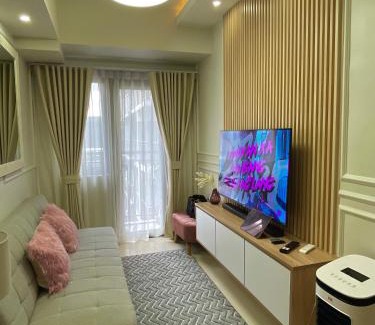 Barangay 76 House | LuxeRN Suite at S Residences