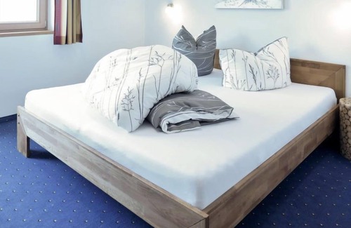 Emberg Apartment | Luxner by Interhome
