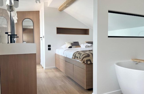 Quartier Saint-Ambroise Apartment | Luxueux appartement Cinéma quartier du marais - 8P