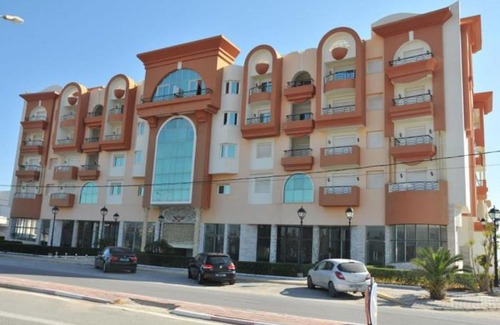 Port El Kantaoui Apartment | Luxueux S+2 haut standing richement meublé, Résidence les Dunes