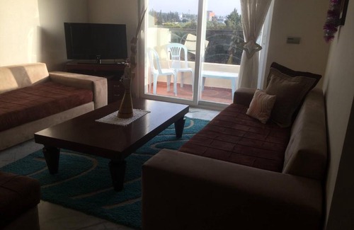 Port El Kantaoui Apartment | Luxueux S+2 haut standing richement meublé, Résidence les Dunes