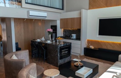 Bahceli Apartment | Luxuriöses 3BR Apt: Rooftop-Pool + Gym + Tennis