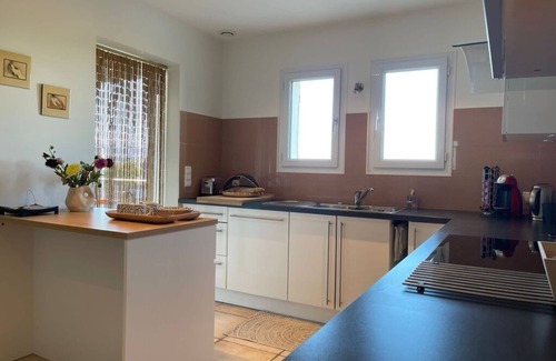 Saint-Saturnin-les-Apt Villa | Luxurious villa offers a breathtaking 200° open view of the Luberon